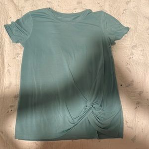I am selling a top from old navy